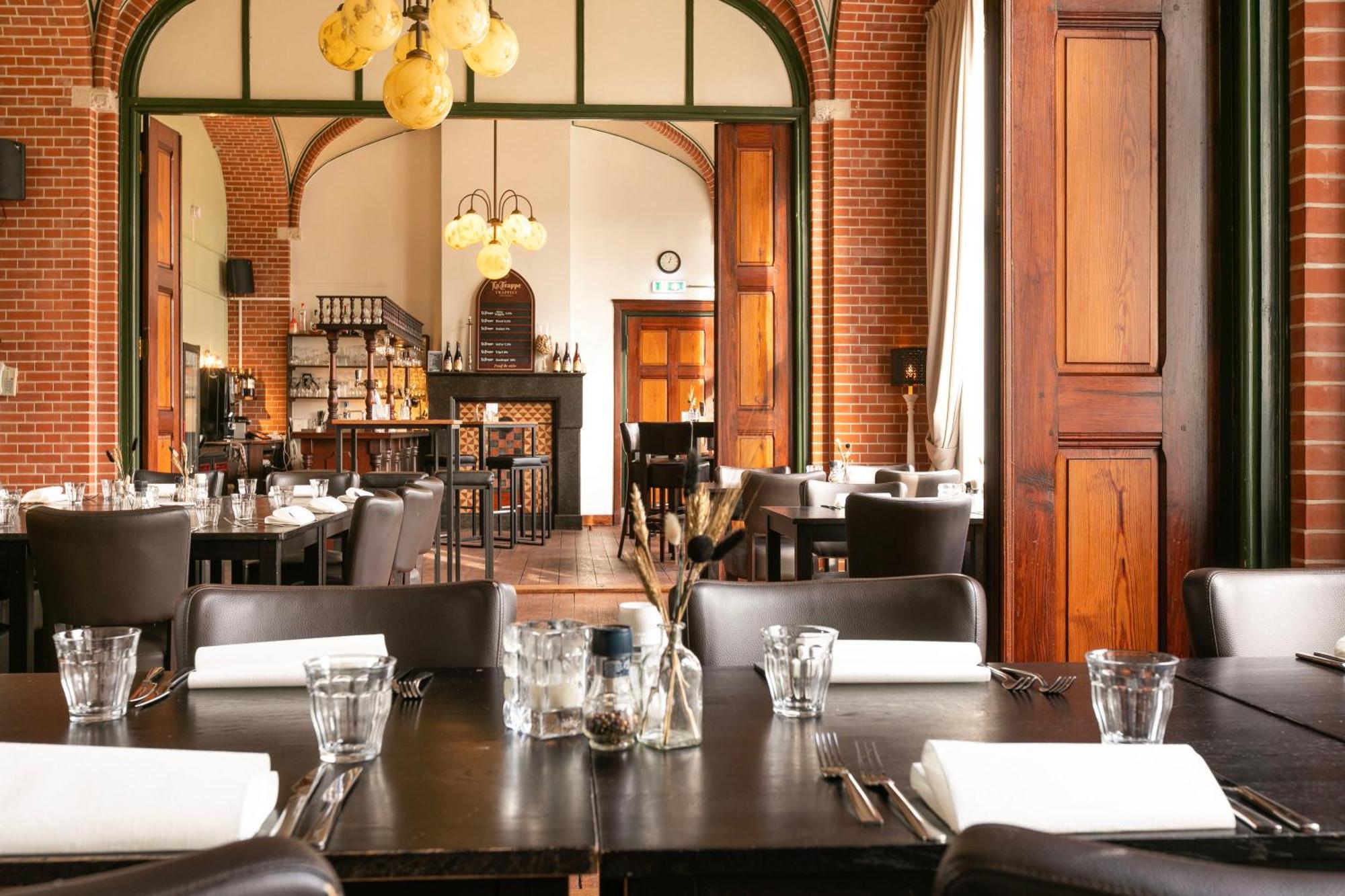 Bovendonk Business- & Eventlocatie Hoeven Esterno foto